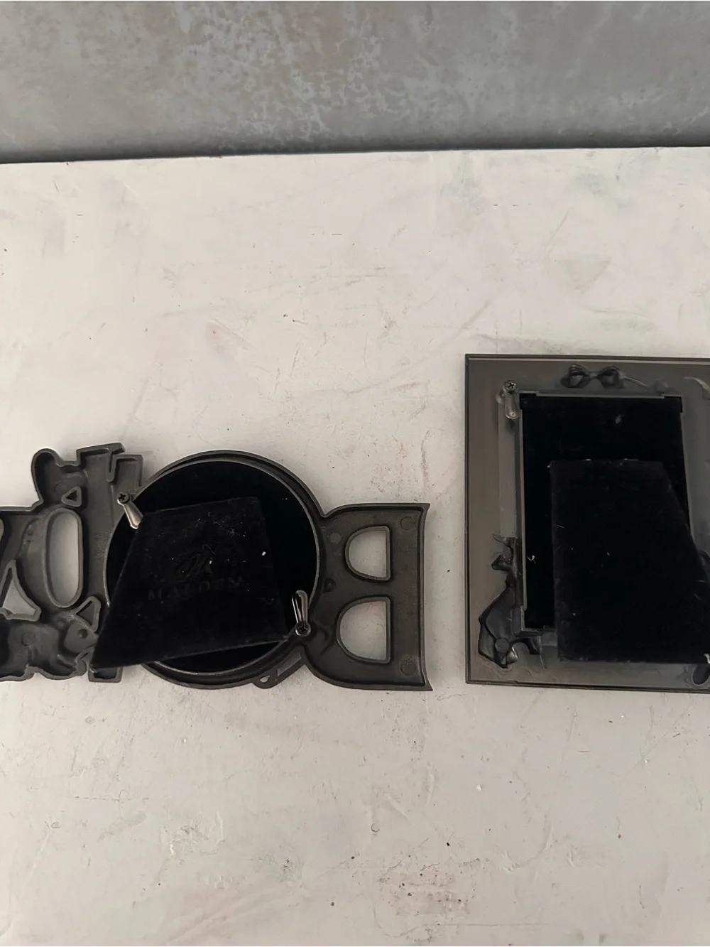 2 MINI VINTAGE BRASS PEWTER Picture Frame 2.5- 2x3  Bunny Giraffe Bow BUNNY B6